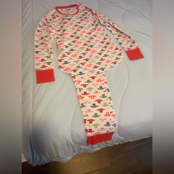 Old Navy Christmas Sweater Pajamas. Top is size L, Bottoms are size L - Picture 2 of 4